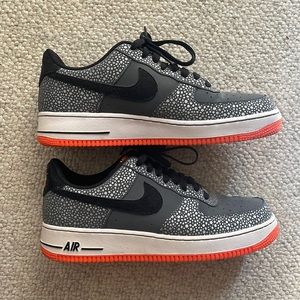 Nike Air Force 1